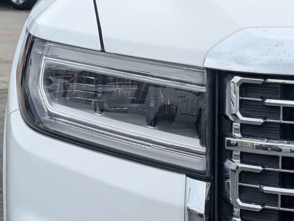 Used 2020 GMC Acadia Denali FWD image 11