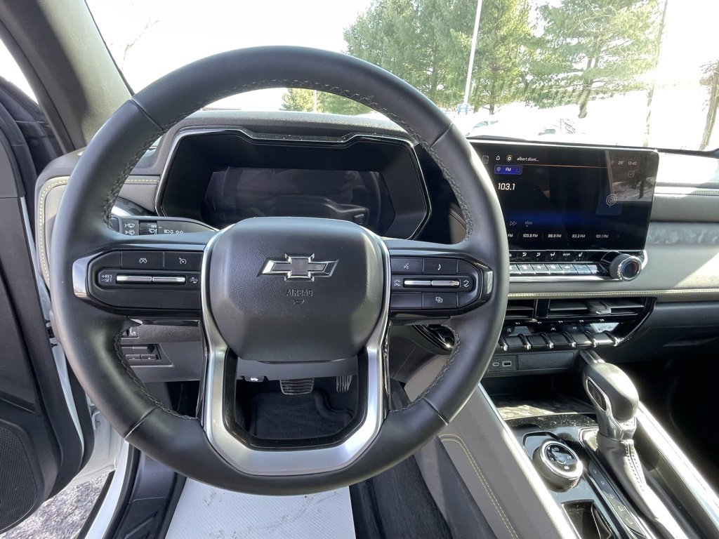 Used 2024 Chevrolet Colorado ZR2 w/ Safety Package image 31