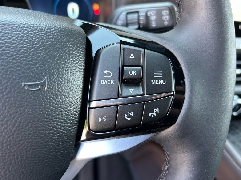 New 2025 Ford Explorer Platinum w/ Ultimate Package image 24