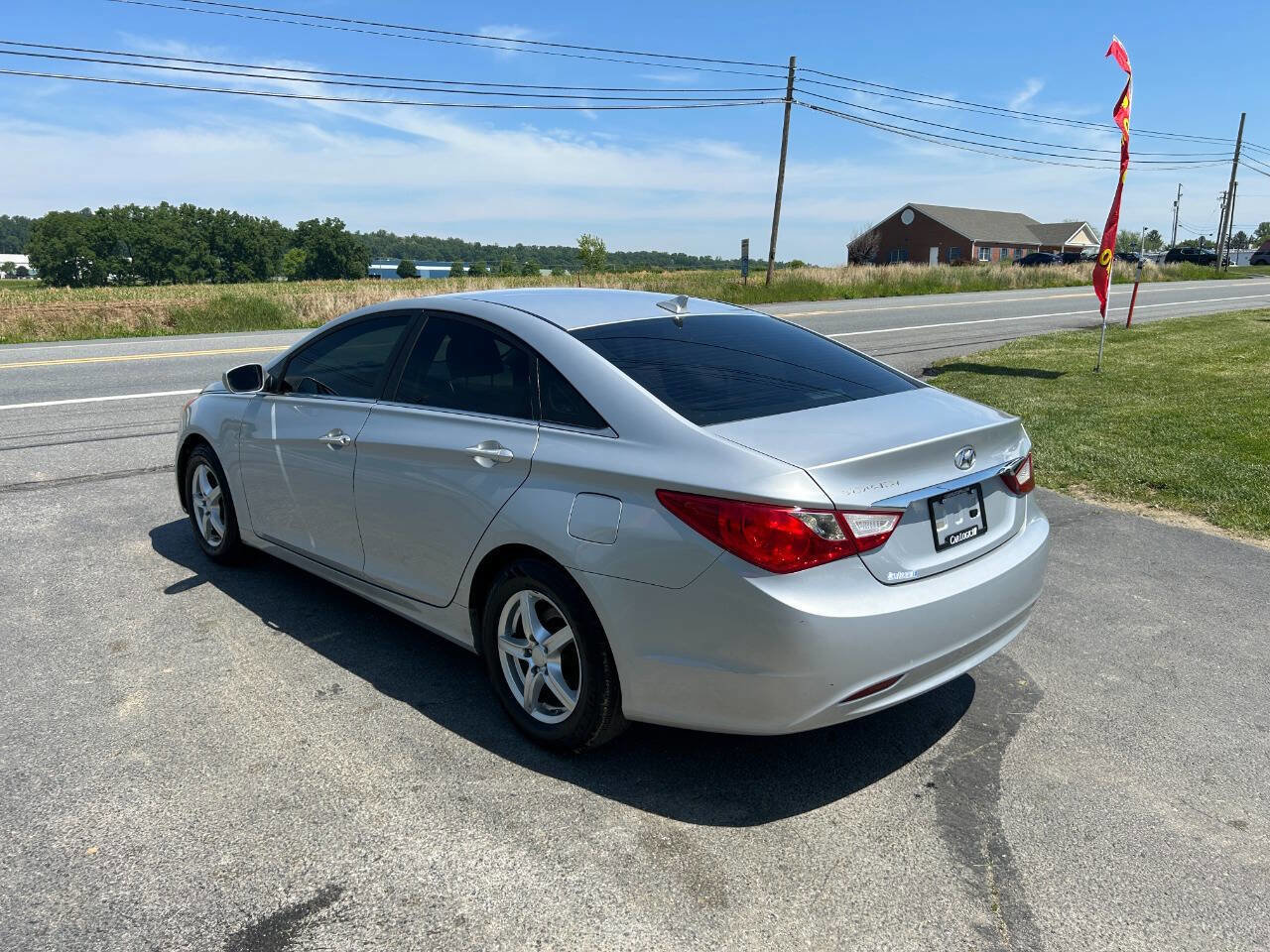 Used 2011 Hyundai Sonata GLS image 8