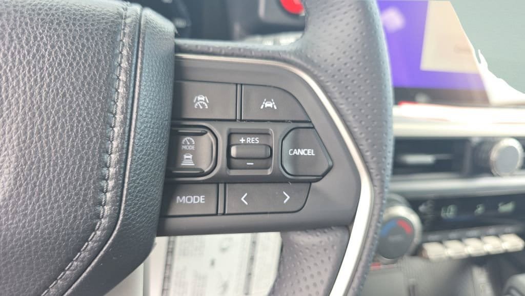 New 2026 Toyota 4Runner TRD Off-Road Premium AWD/4WD image 21