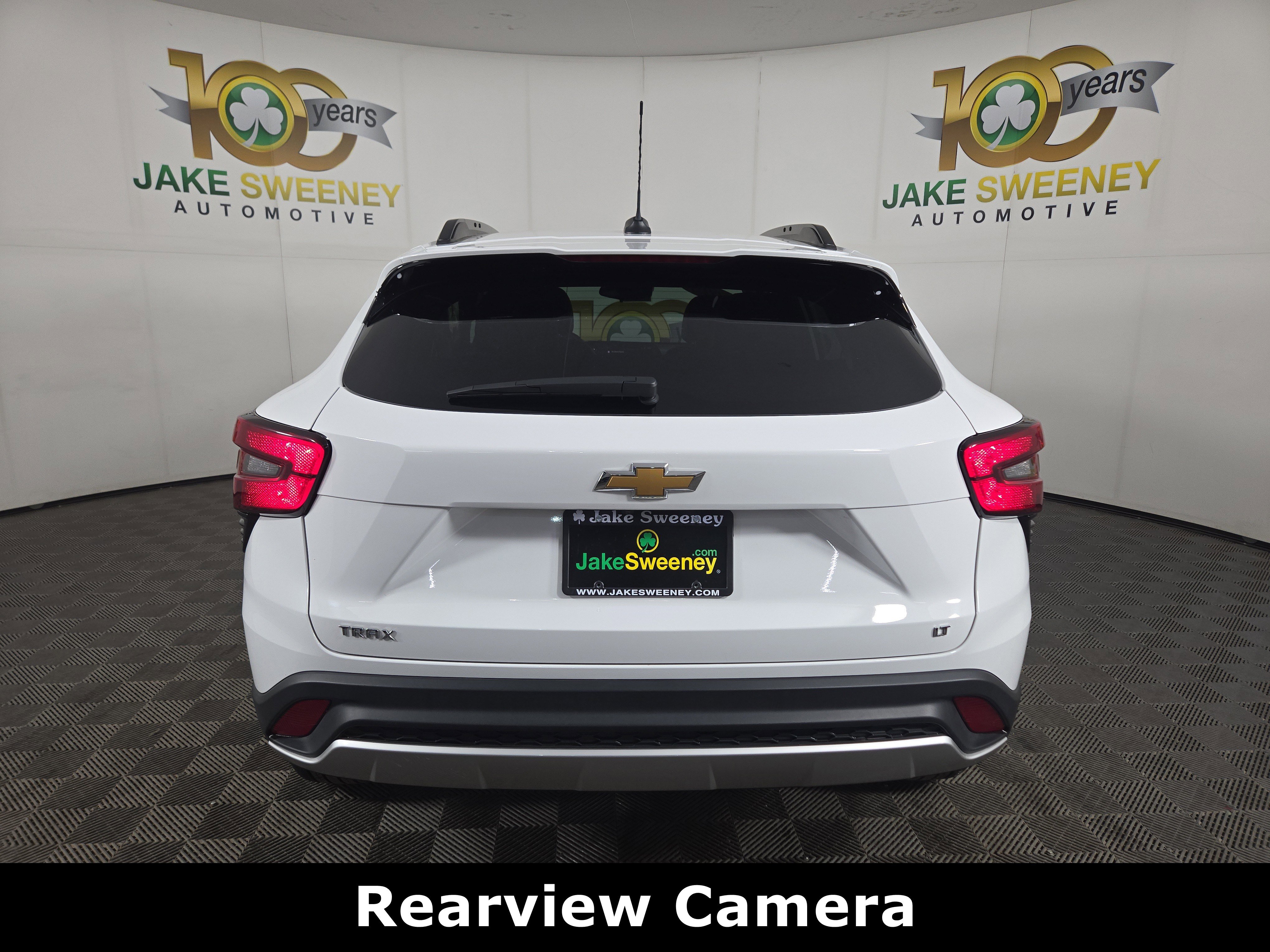 Used 2025 Chevrolet Trax LT w/ LT Convenience Package image 9