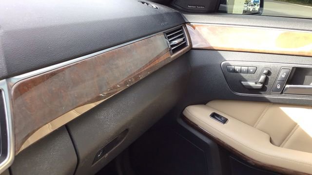 Used 2013 Mercedes-Benz E 350 4MATIC Sedan image 26