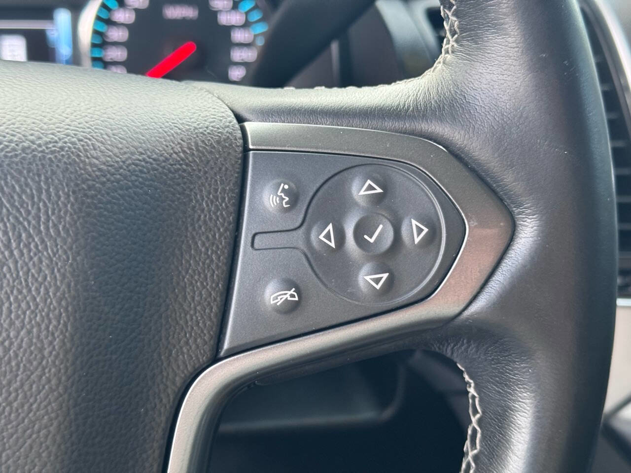 Used 2019 Chevrolet Tahoe Premier image 29