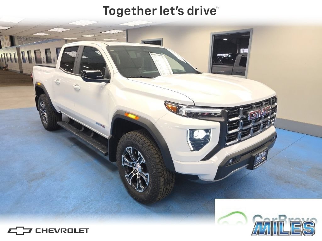 Certified 2025 GMC Canyon AT4 AWD/4WD image 1