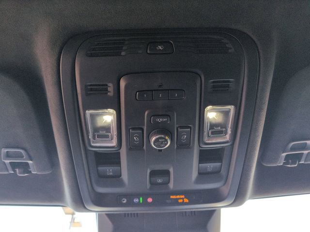 Used 2022 Cadillac Escalade ESV Sport Platinum image 34