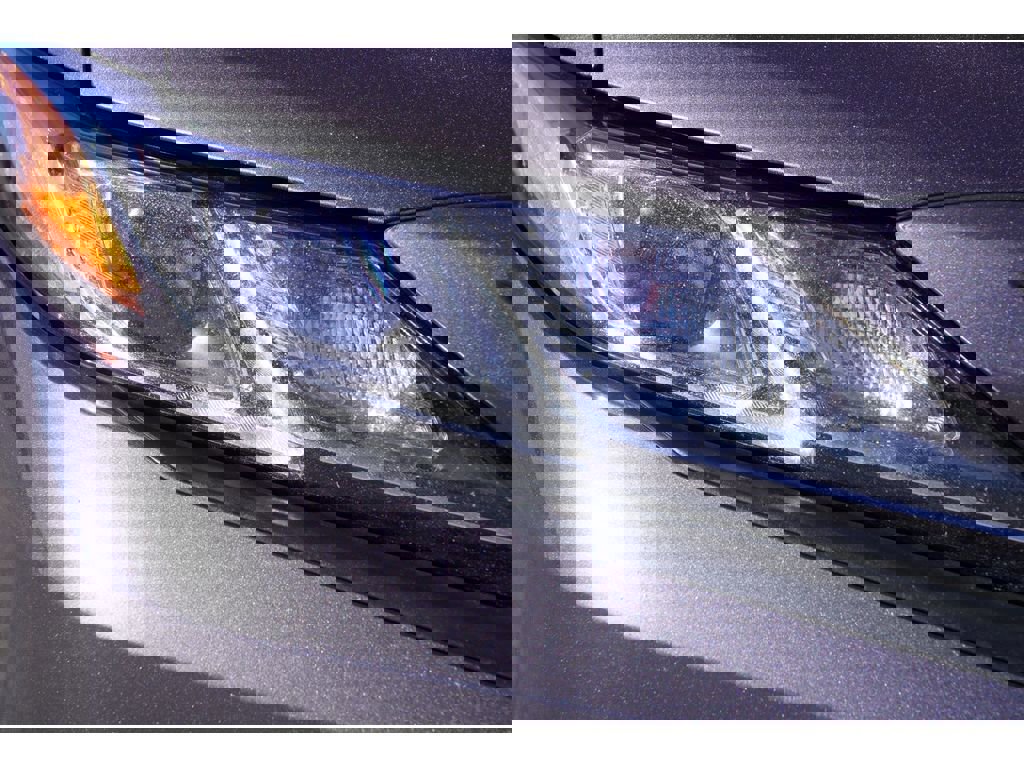 Used 2019 Toyota Camry SE w/ Convenience Package image 7