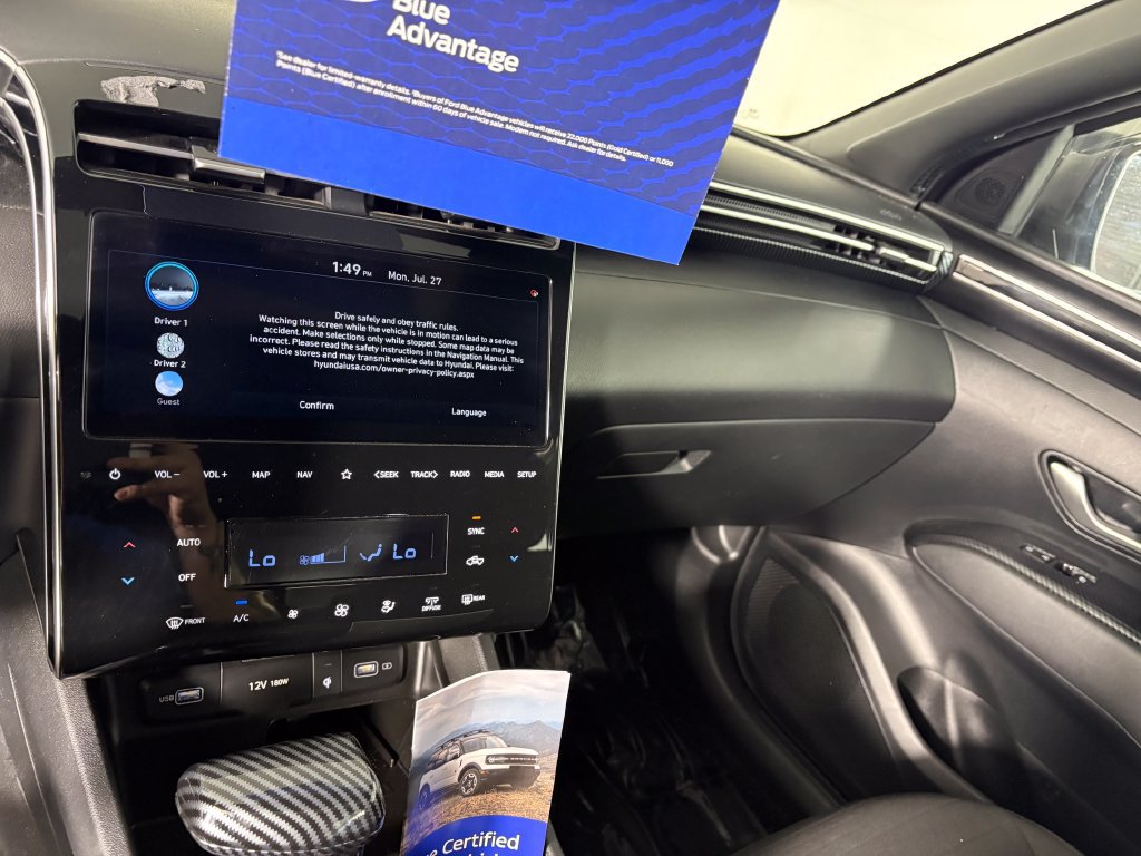 Used 2023 Hyundai Santa Cruz SEL Premium AWD/4WD image 18