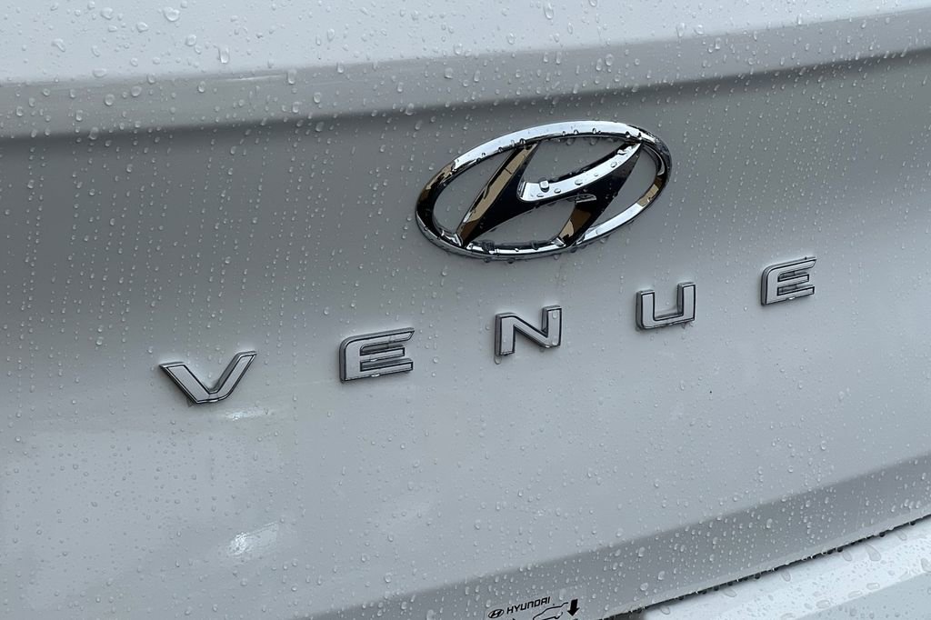 New 2026 Hyundai Venue SE image 7