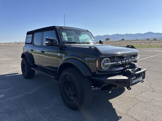 New 2024 Ford Bronco Outer Banks w/ Sasquatch Package AWD/4WD image 3