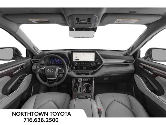 New 2026 Toyota Highlander Platinum image 9