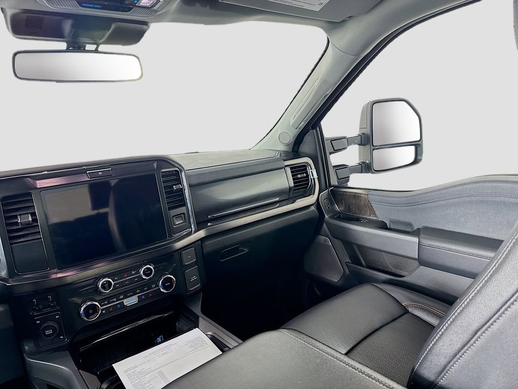 Used 2026 Ford F250 Lariat AWD/4WD image 16