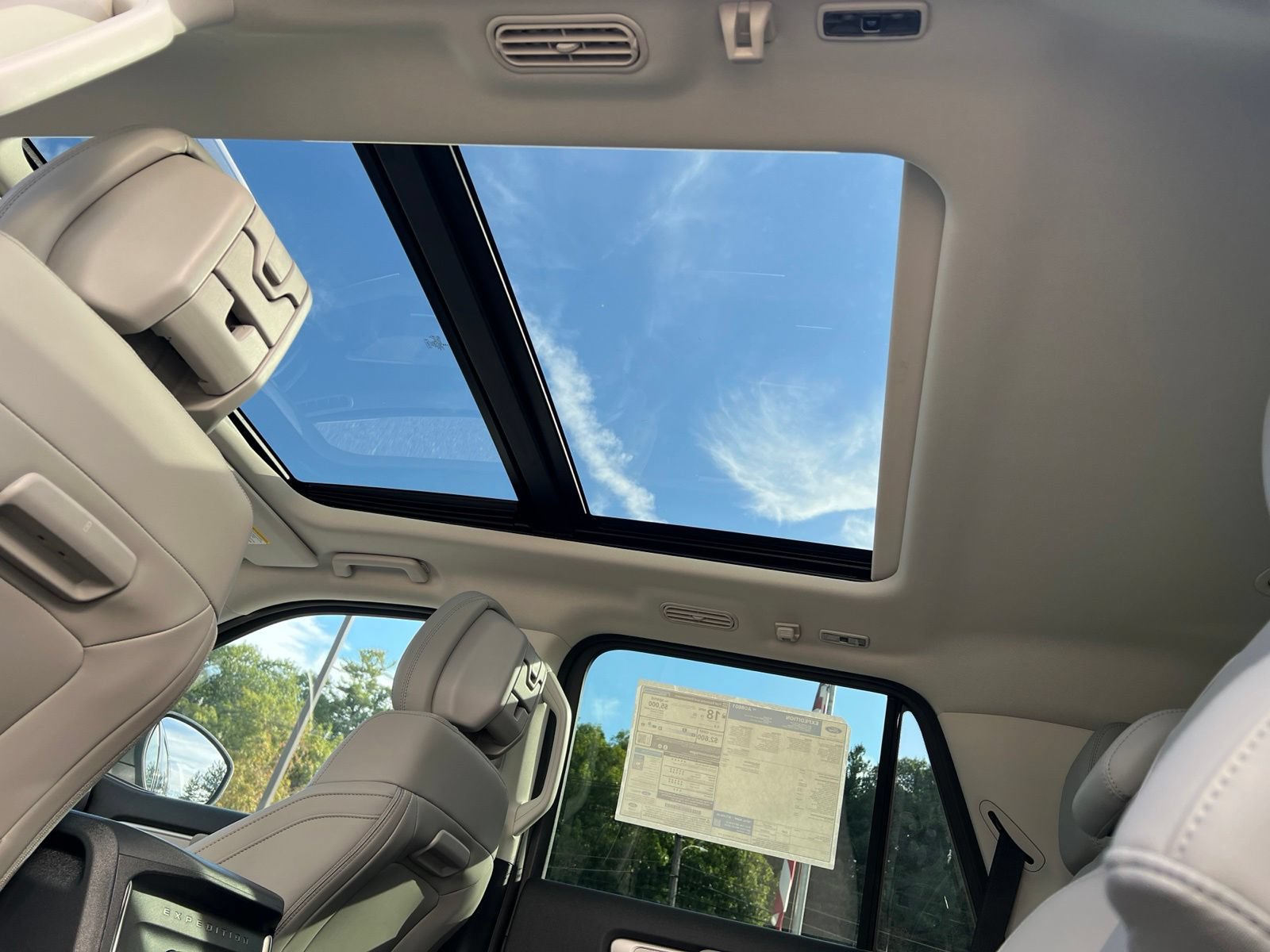 New 2027 Ford Expedition Active AWD/4WD image 16