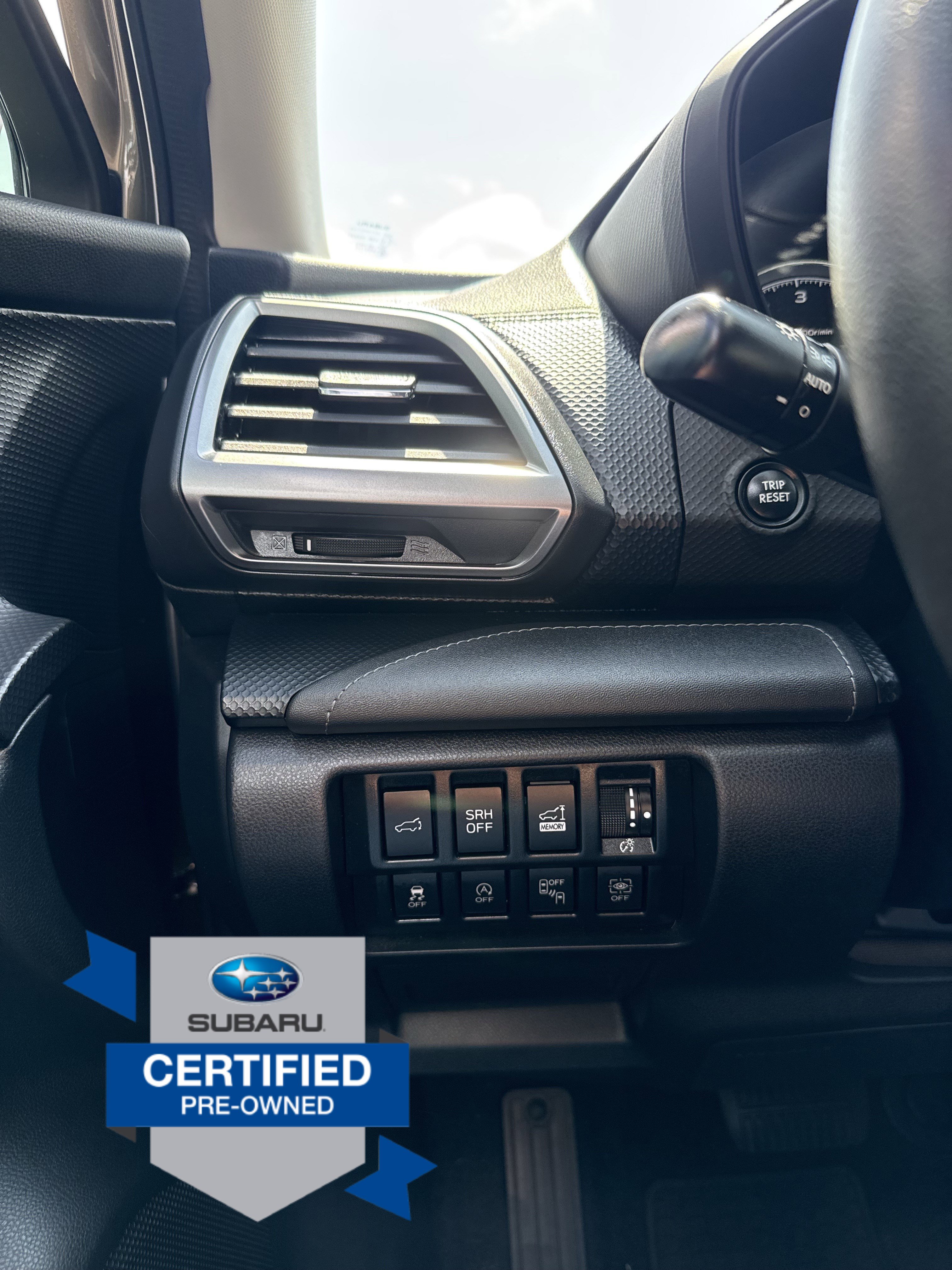 Used 2023 Subaru Forester Touring AWD/4WD image 26
