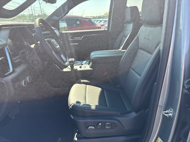 New 2026 GMC Sierra 1500 Denali w/ Technology Package AWD/4WD image 13