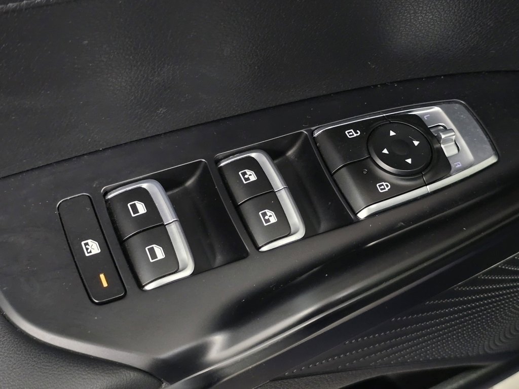 Used 2023 Kia K5 GT-Line image 26