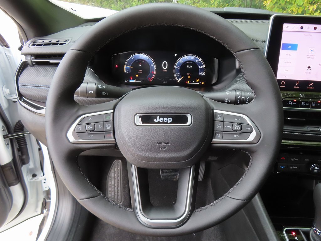 New 2026 Jeep Compass Limited w/ Sun, Sound & Navigation Group image 4