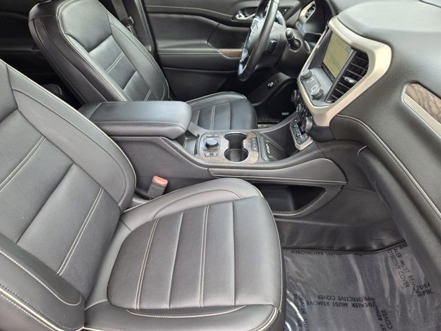 Used 2021 GMC Acadia Denali w/ Denali Technology Package image 13