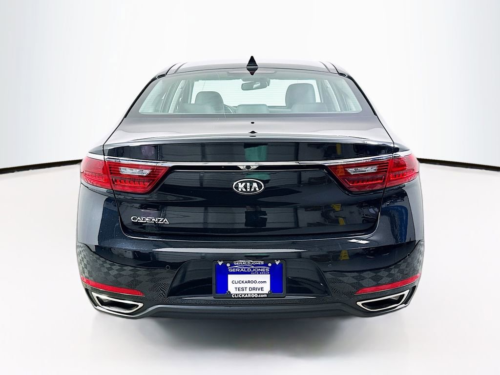 Used 2018 Kia Cadenza Technology FWD image 15