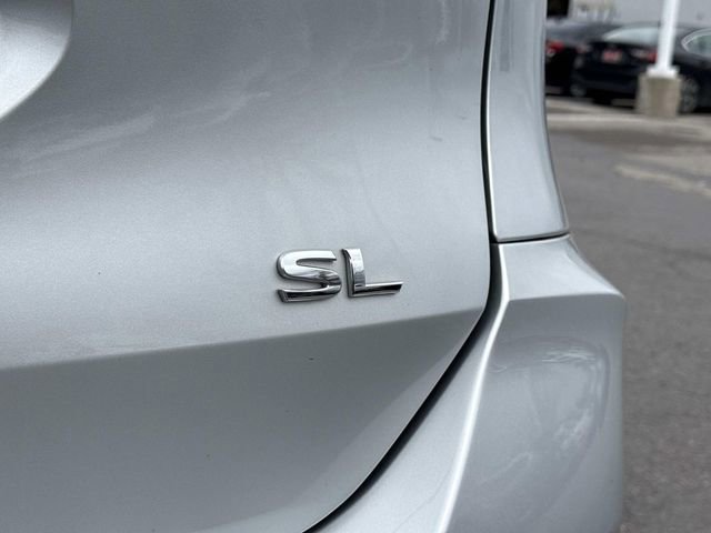 Used 2018 Nissan Rogue SL image 5