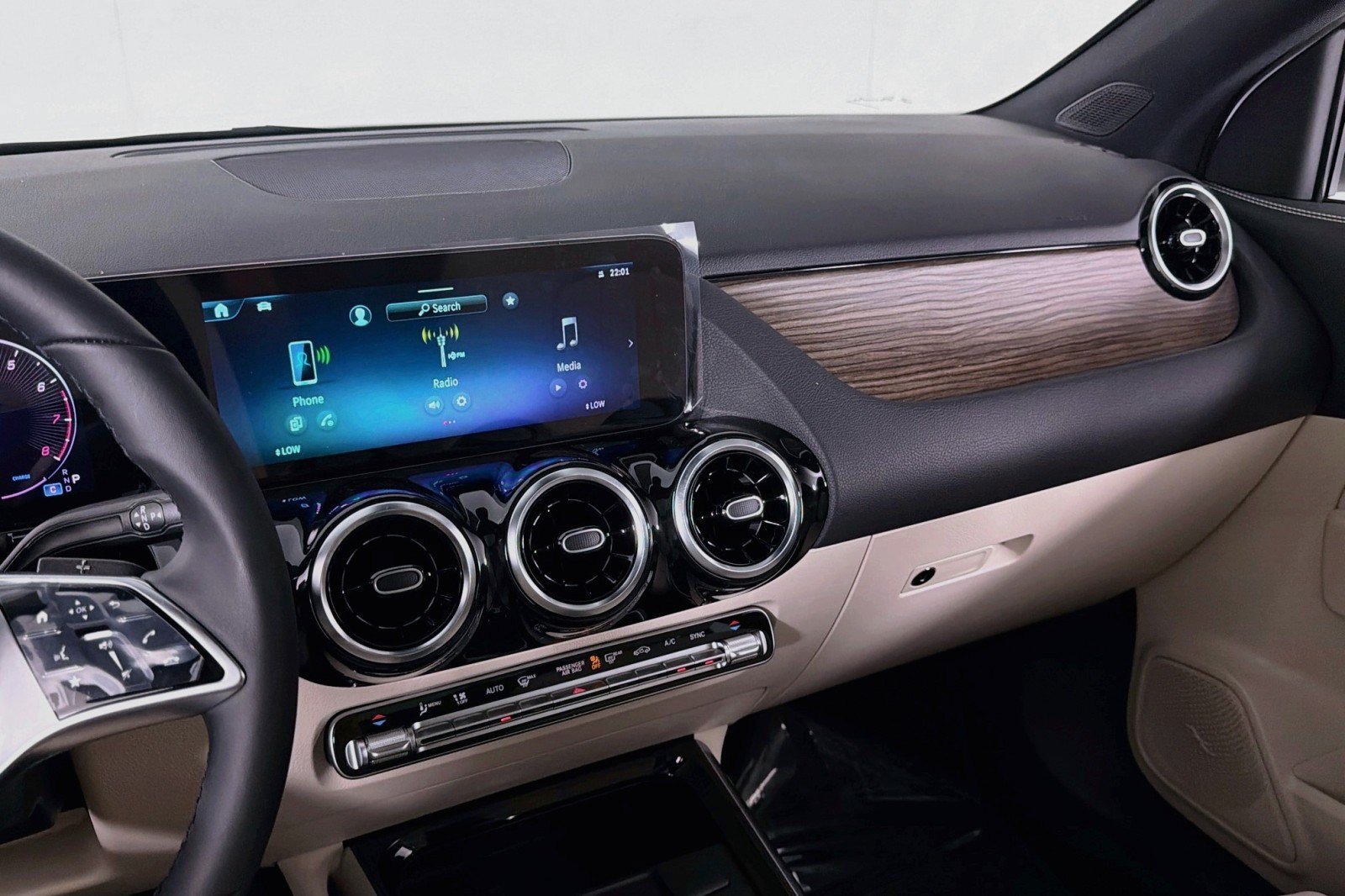 New 2026 Mercedes-Benz GLA 250 image 19