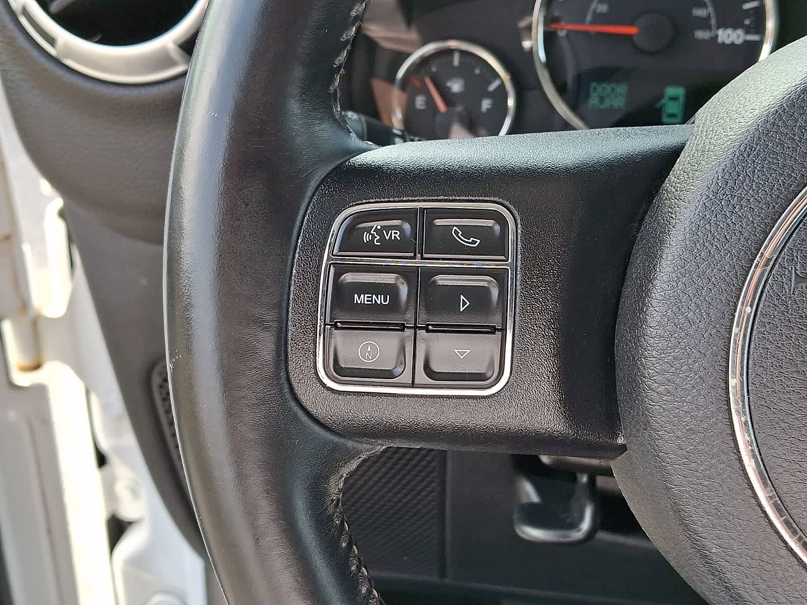 Used 2015 Jeep Wrangler Unlimited Sahara w/ Connectivity Group image 21