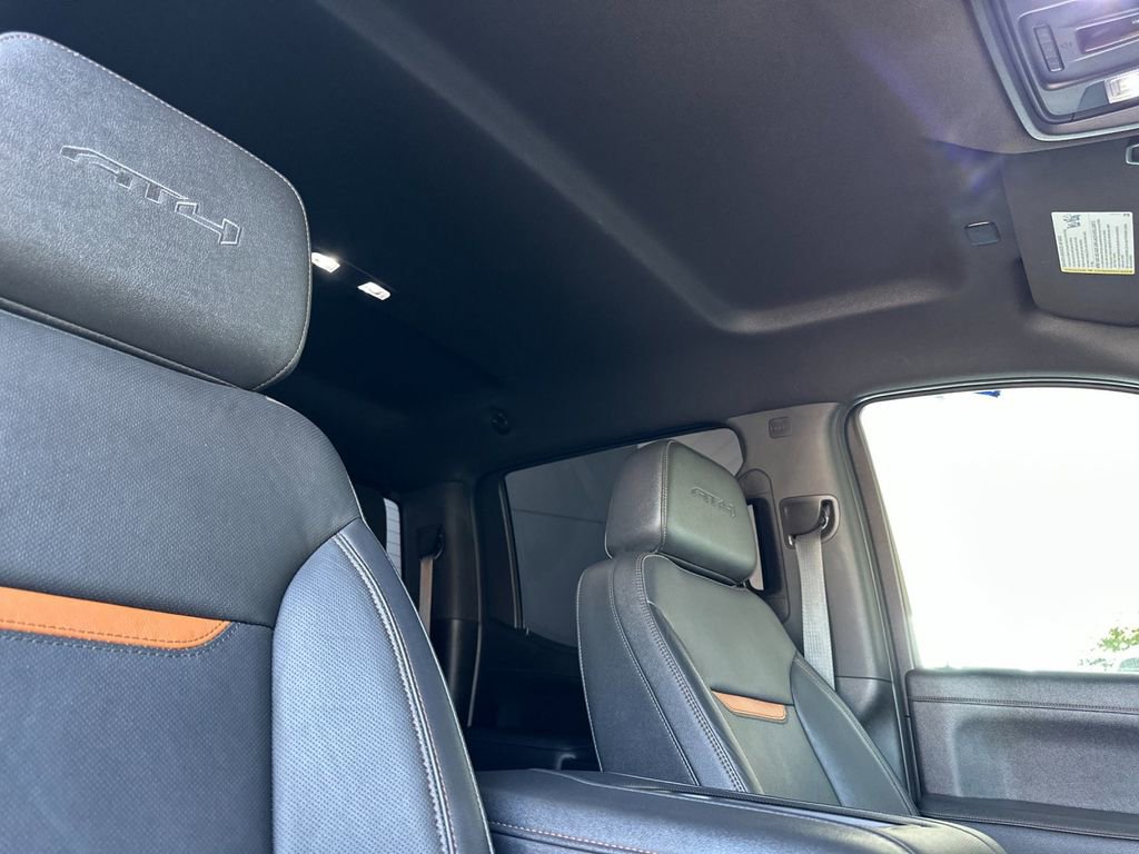 Used 2021 GMC Sierra 1500 AT4 w/ AT4 Value Package AWD/4WD image 15