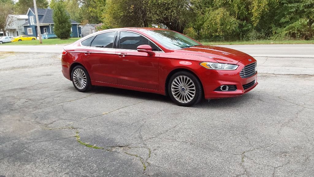 Used 2016 Ford Fusion Titanium FWD image 3