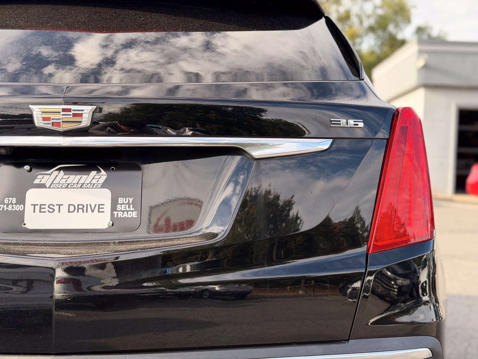Used 2018 Cadillac XT5 Luxury w/ Driver Awareness Package FWD image 10