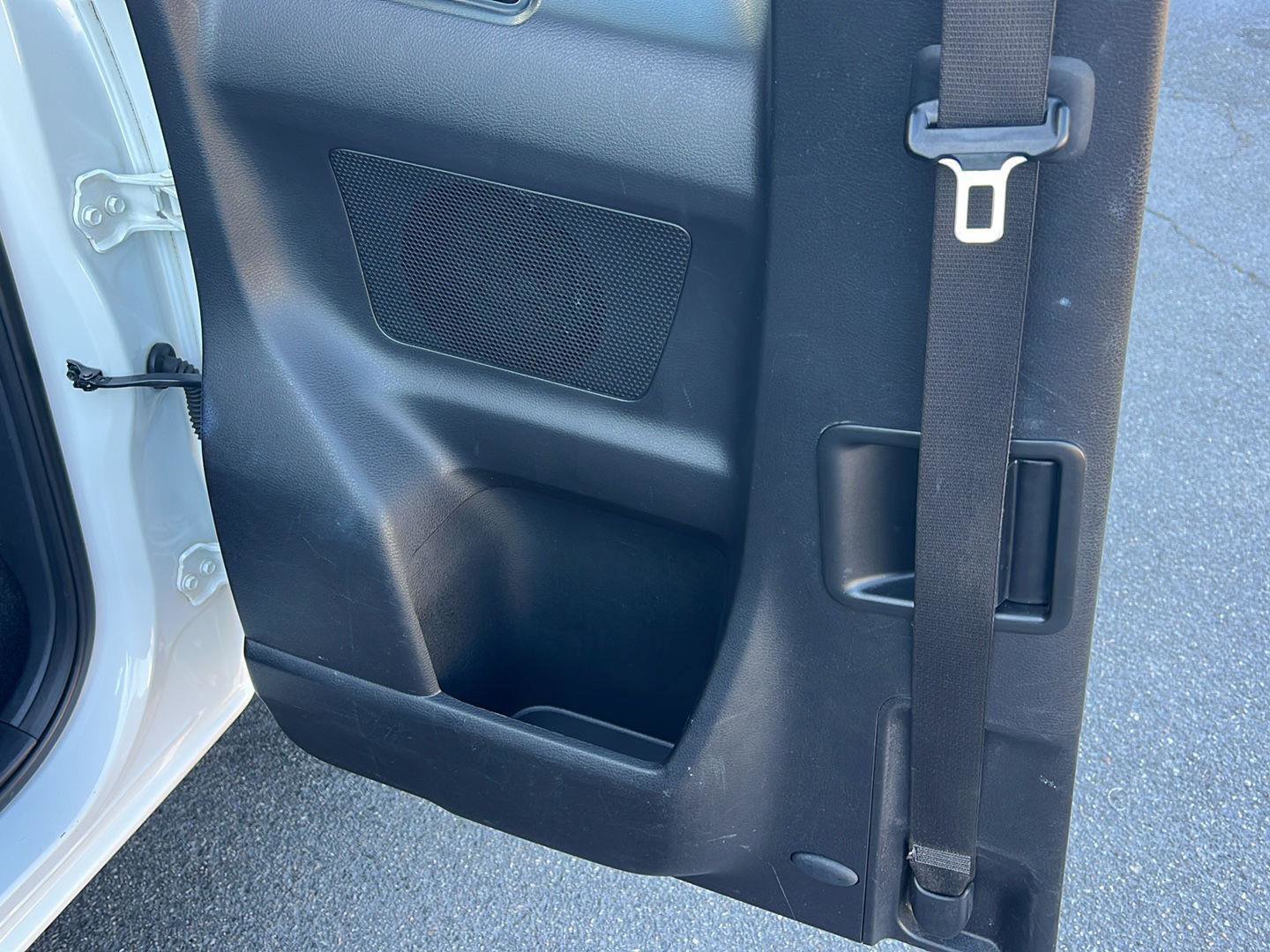 Used 2016 Toyota Tacoma SR image 17