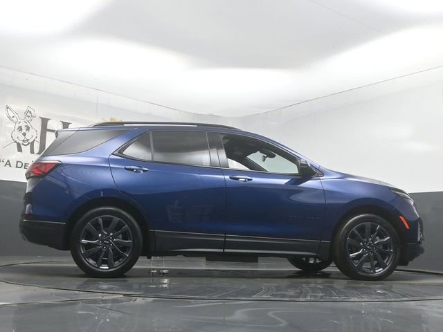 Used 2022 Chevrolet Equinox RS w/ RS Leather Package image 53