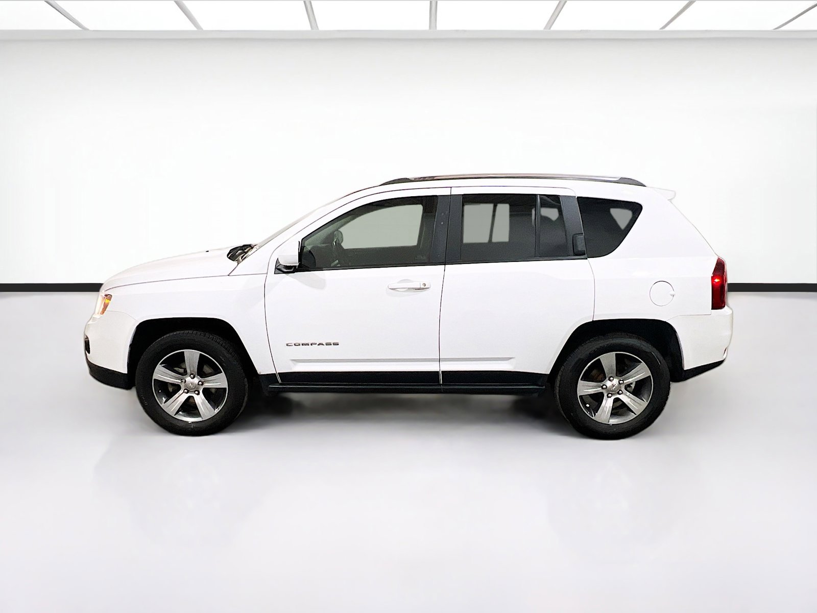 Used 2017 Jeep Compass High Altitude image 22