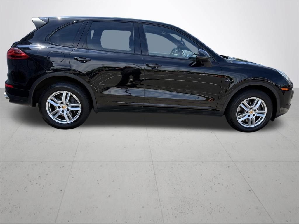 Used 2015 Porsche Cayenne Diesel AWD/4WD image 5