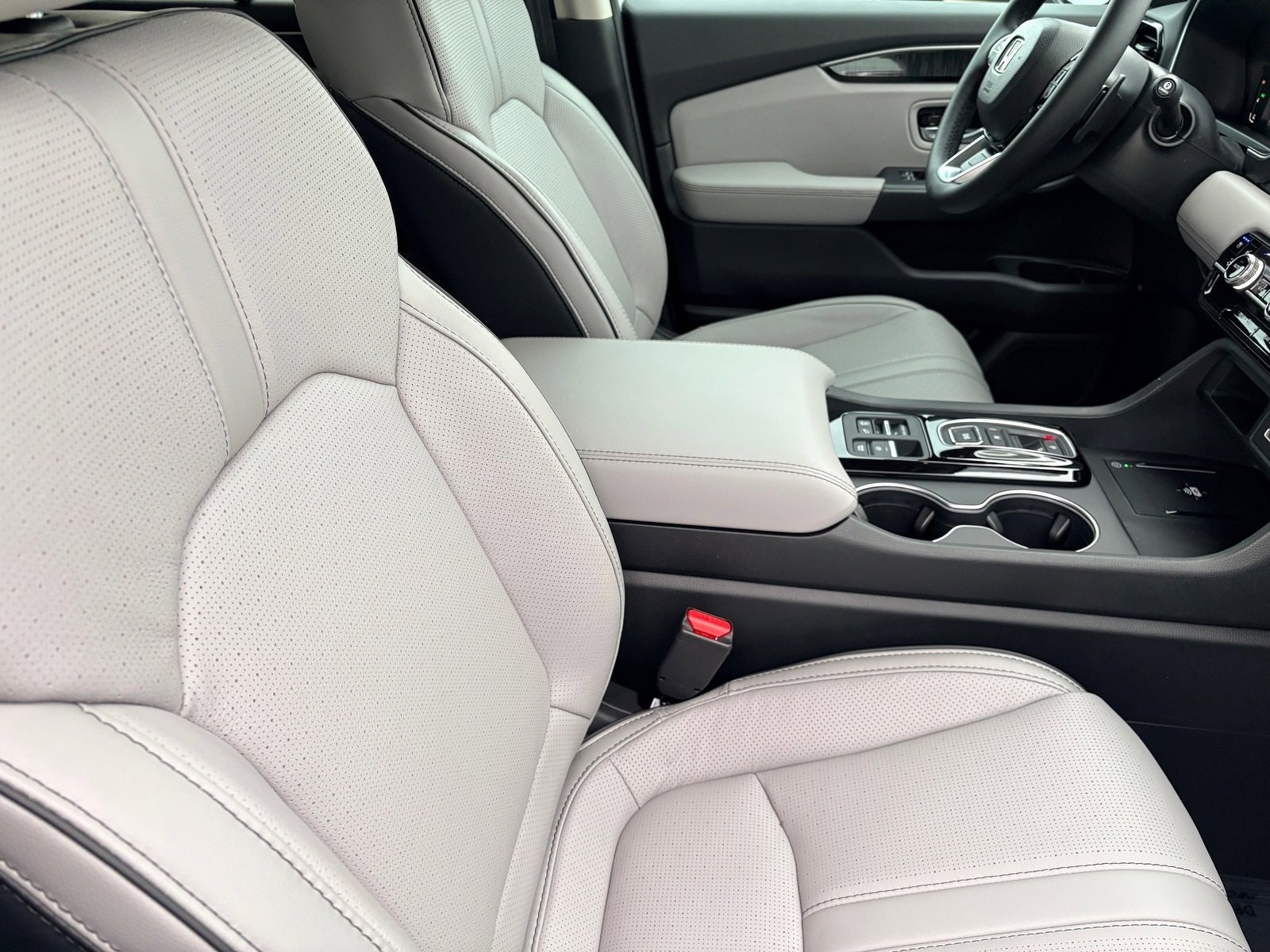 New 2025 Honda Pilot Elite image 20