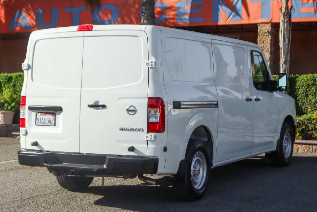 Used 2020 Nissan NV 3500 S RWD image 9