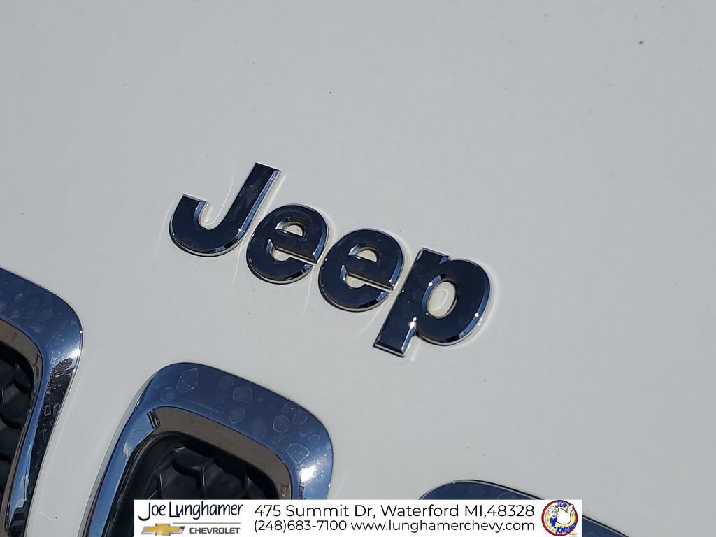 Used 2015 Jeep Cherokee Limited FWD image 31