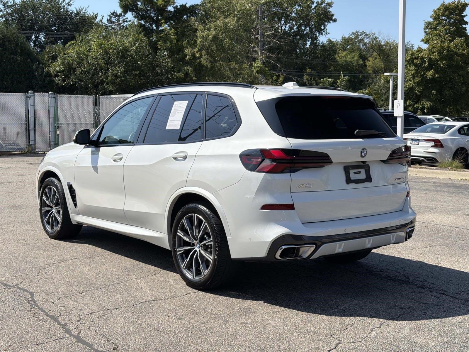 Certified 2024 BMW X5 xDrive40i w/ M Sport Package AWD/4WD image 7