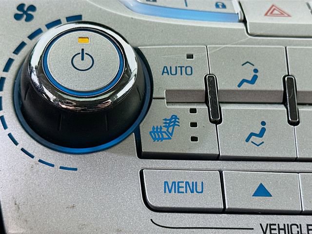 Used 2014 Chevrolet Equinox LTZ image 20