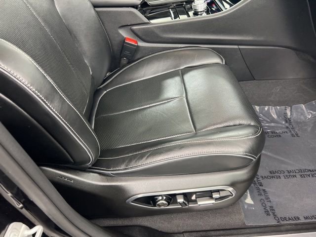 Used 2022 Jeep Grand Cherokee Overland w/ Adv Protech Group III image 24