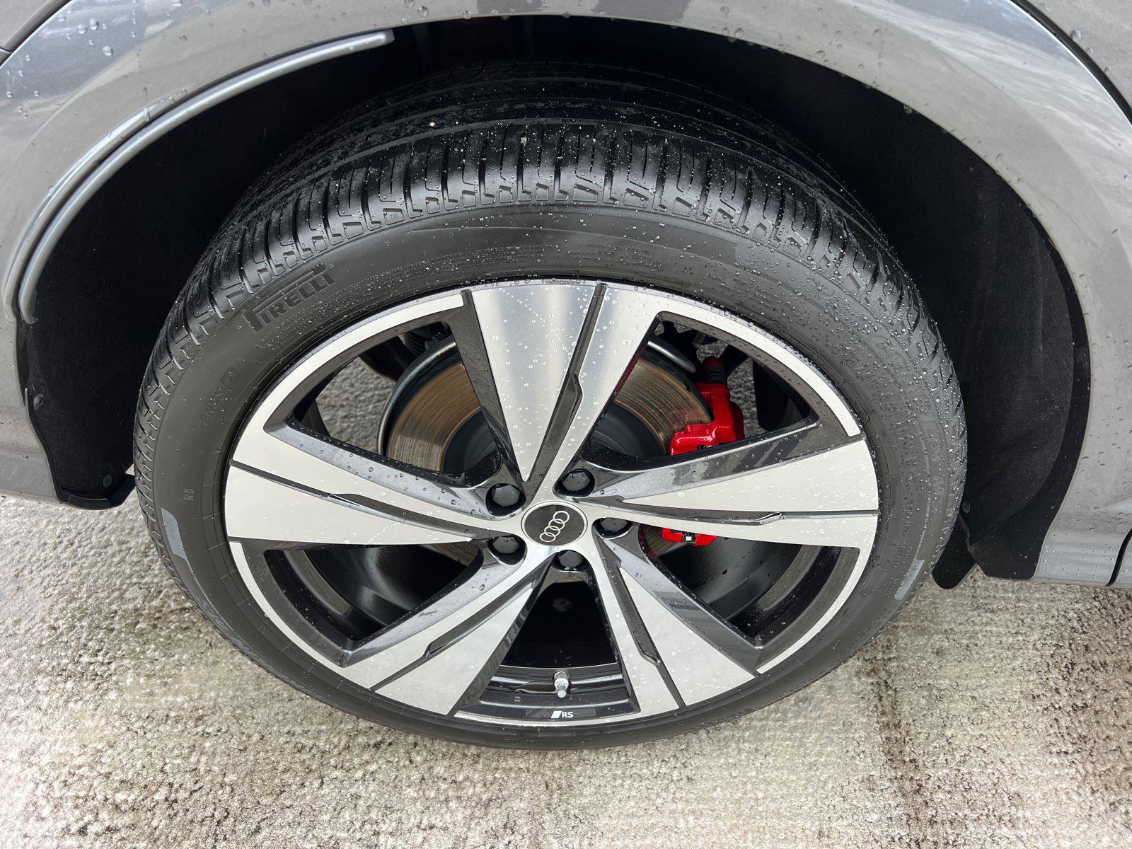 Used 2025 Audi SQ5 Premium Plus w/ Premium Plus Package image 17