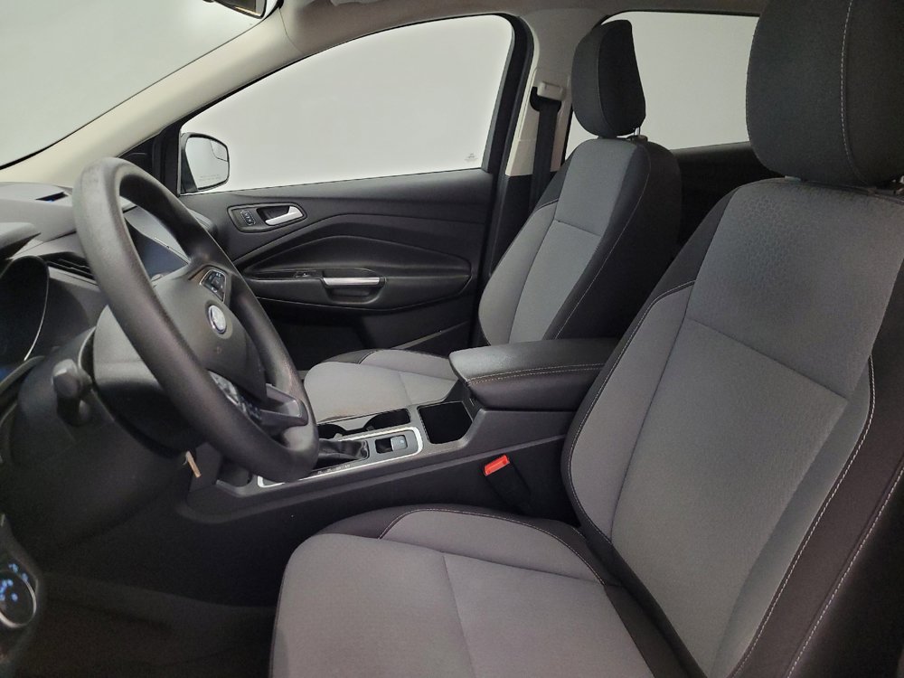 Used 2018 Ford Escape SE w/ SE Sync 3 Package AWD/4WD image 17