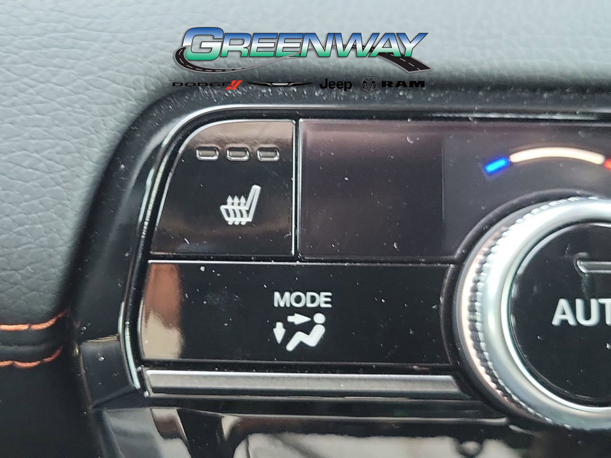 Used 2024 Honda Pilot TrailSport image 25