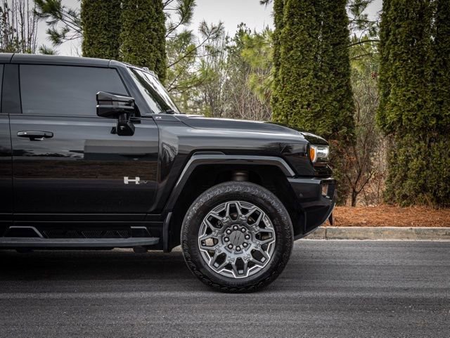 Used 2024 GMC Hummer EV 2X image 12