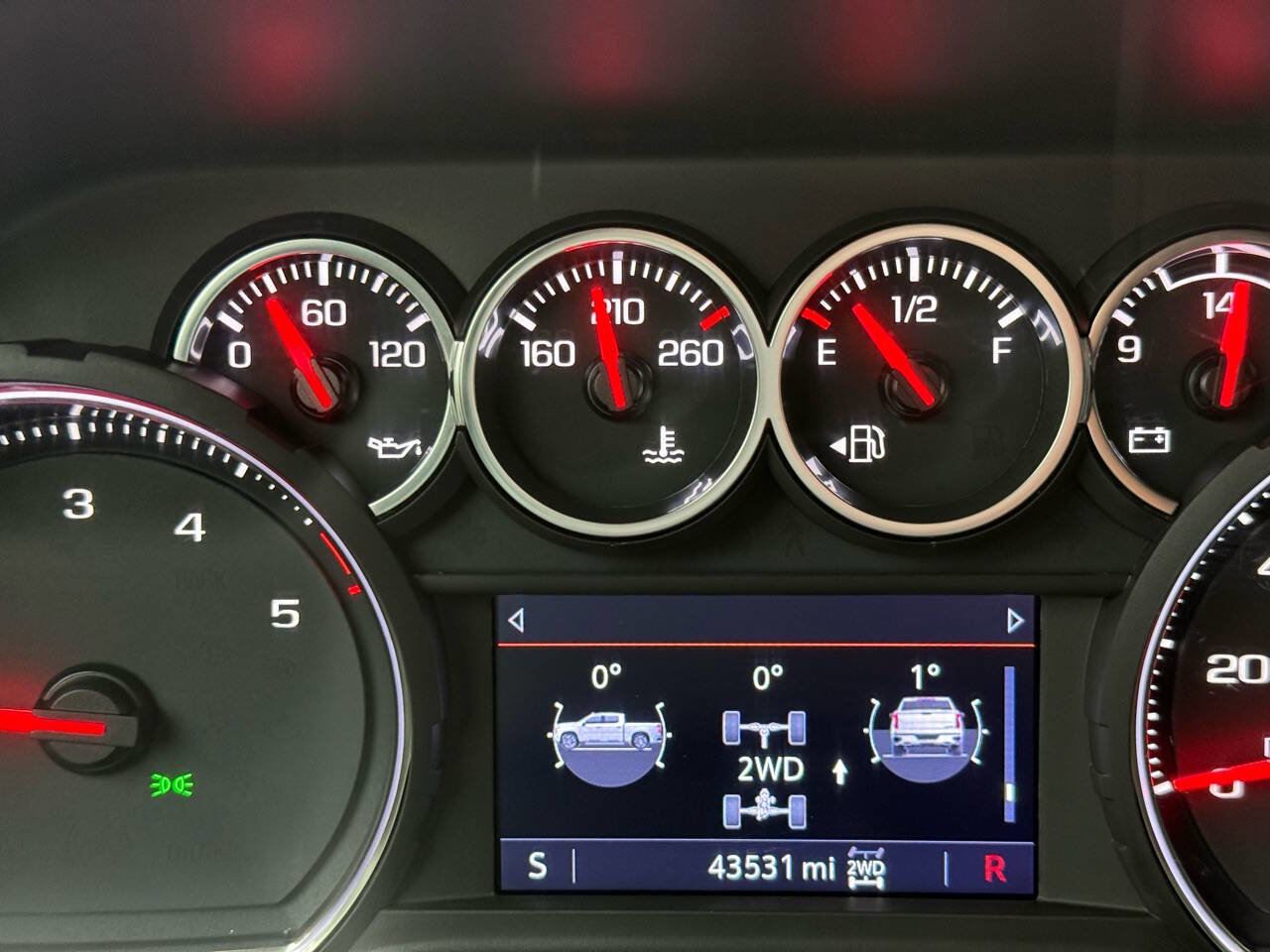 Used 2021 Chevrolet Silverado 2500 LT w/ Convenience Package image 66