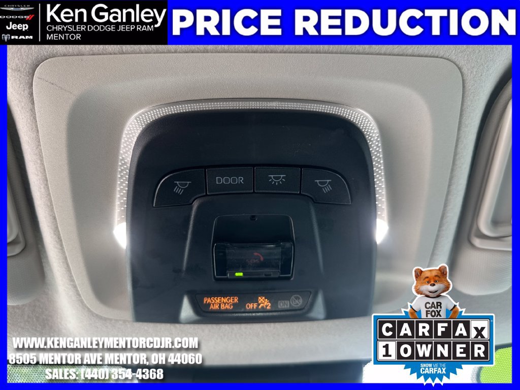 Used 2025 Toyota Corolla LE FWD image 17