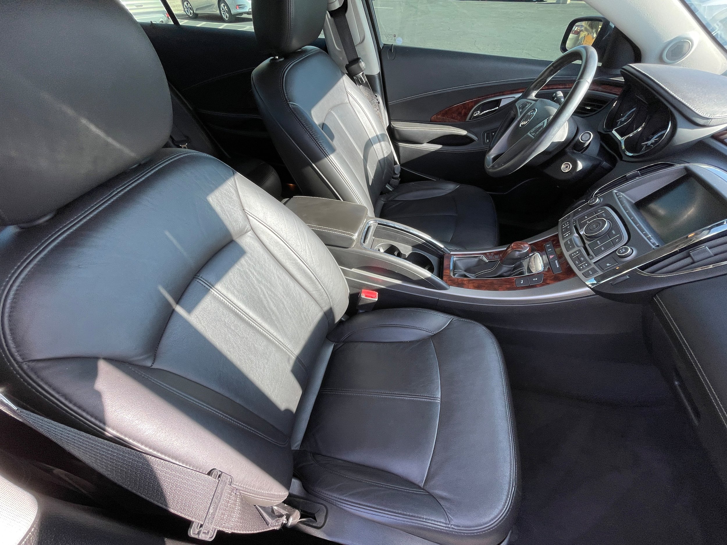 Used 2013 Buick LaCrosse Leather image 19