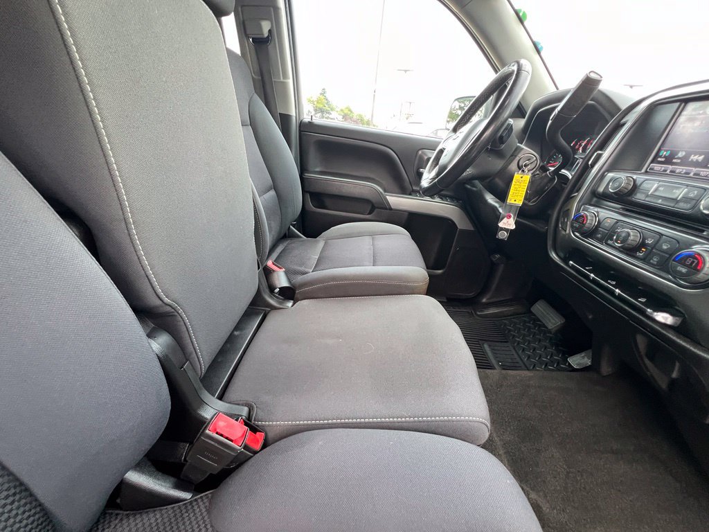 Used 2018 Chevrolet Silverado 1500 LT w/ All Star Edition AWD/4WD image 26