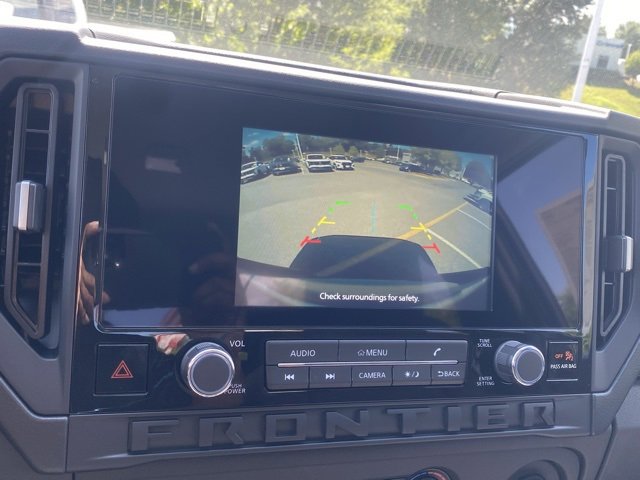 New 2025 Nissan Frontier S image 3