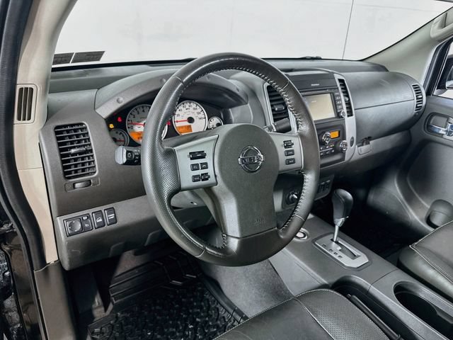 Used 2020 Nissan Frontier PRO-4X w/ Pro-4x Utility Package AWD/4WD image 17