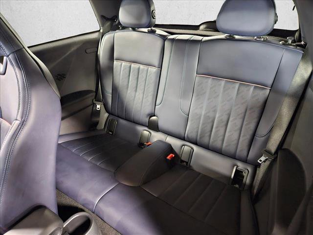 Certified 2025 MINI Cooper S image 17